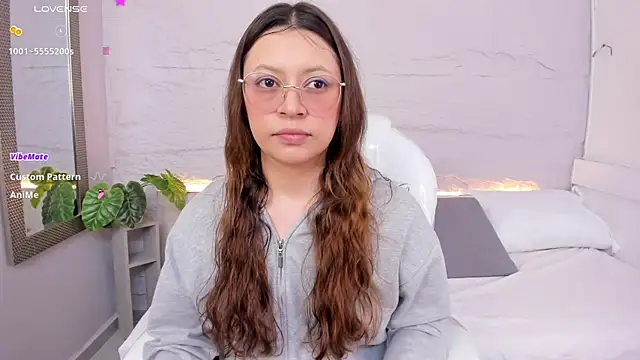 lanna 18  online show from 04.16.26