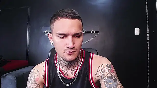 DarkBenito online show from 01.13.26