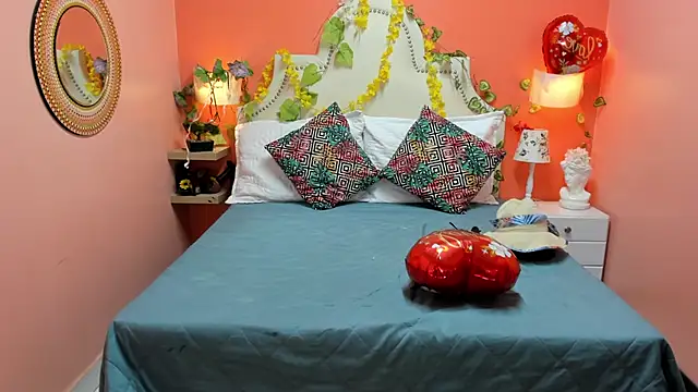 Dalila Najjar  online show from 03.30.26