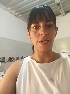 ilairahot online show from 02.04.26