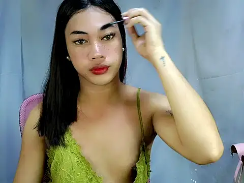 Snapshot of Margalona_ chatting on 05.26.26 Margalona online show from 05.26.26