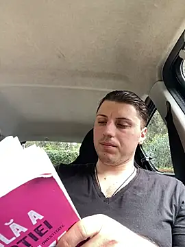 allee2206 online show from 04.01.26