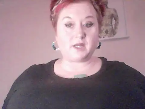 Snapshot of BustyRedxx chatting on 02.23.26 BustyRedxx online show from 02.23.26