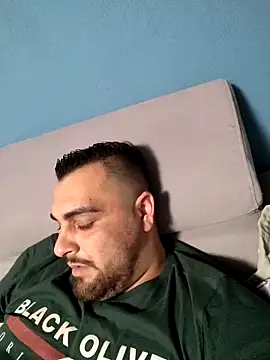 Snapshot of Attila98 chatting on 03.02.26 Attila98 online show from 03.02.26