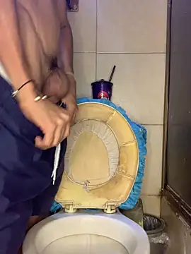 alexx 23cm online show from 04.13.26