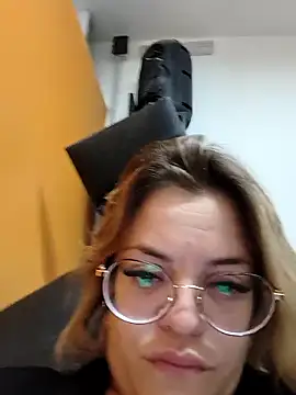 gisequeen online show from 01.16.26