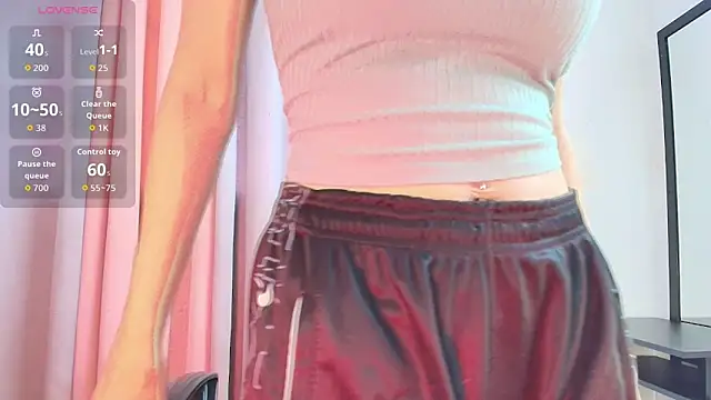 Snapshot of saray_reesee chatting on 02.09.26 saray reesee online show from 02.09.26