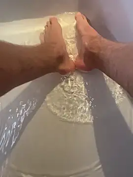 hot-young-guy online show from 01.07.26