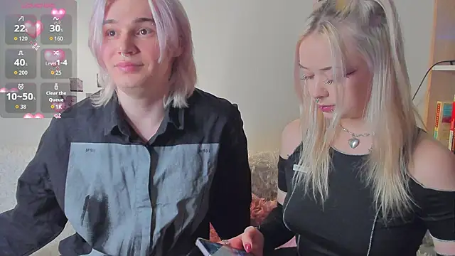 SweetheartsFriends online show from 04.24.26