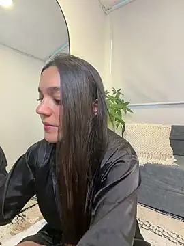 EVA WILD1 online show from 02.13.26