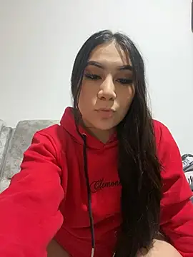 LatinaFireX online show from 01.11.26