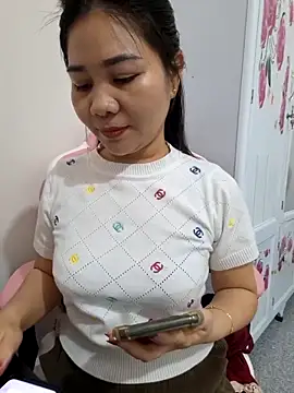 Avelyn-n online show from 02.08.26