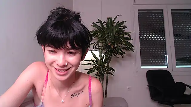 Marley Queen online show from 07.28.26