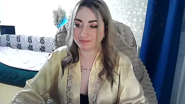 FoxyAnn12 online show from 03.31.26