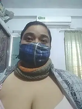 momo loves online show from 02.13.26