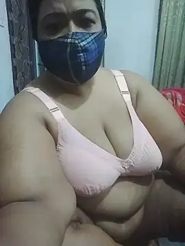 momo loves online show from 04.13.26