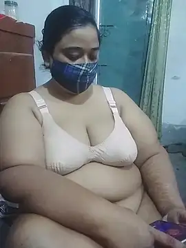 momo loves online show from 04.17.26