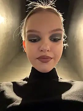 Snapshot of AshleyMur chatting on 02.04.26 AshleyMur online show from 02.04.26