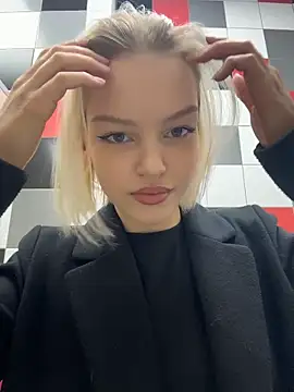 Snapshot of AshleyMur chatting on 03.04.26 AshleyMur online show from 03.04.26