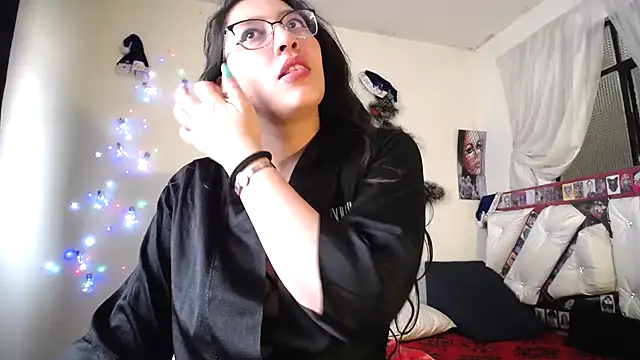 abril onnel online show from 12.12.24