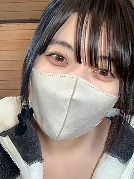 minami room online show from 02.03.26