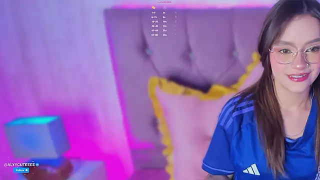 Snapshot of alyy_cut3 chatting on 02.27.26 alyy cut3 online show from 02.27.26