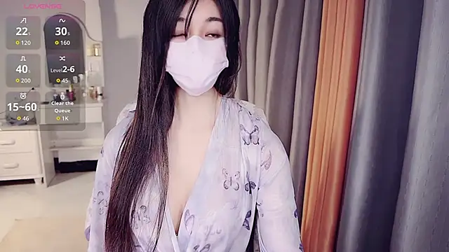 NolanMia online show from 03.07.26