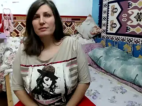 Snapshot of Adelinemilf chatting on 01.10.26 Adelinemilf online show from 01.10.26