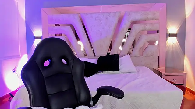 Snapshot of _NatachaDiaz_ chatting on 02.10.26 NatachaDiaz online show from 02.10.26