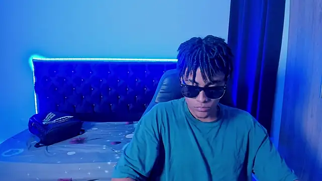 kurly scott online show from 01.06.26