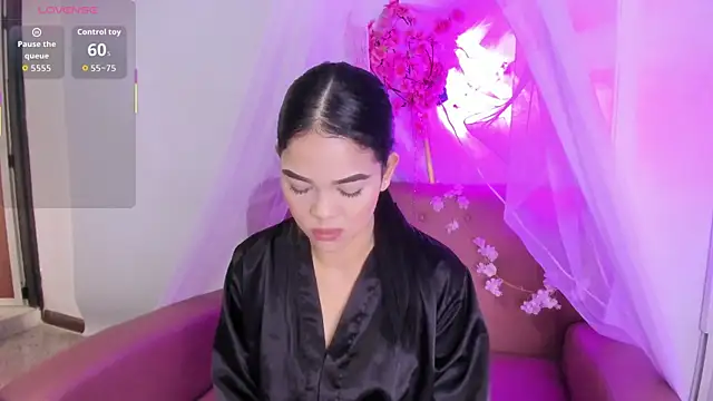 Luna  02 online show from 04.01.26