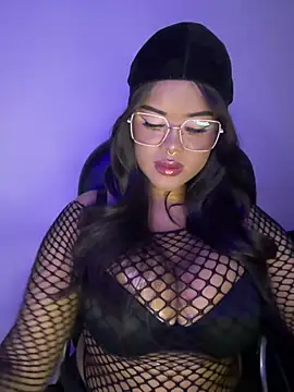 Snapshot of Antonella_03s chatting on 07.18.26 Antonella 03s online show from 07.18.26
