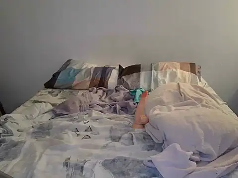 Snapshot of rodrigoxpas chatting on 02.19.26 rodrigoxpas online show from 02.19.26