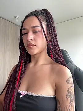 crystal dlun online show from 03.08.26