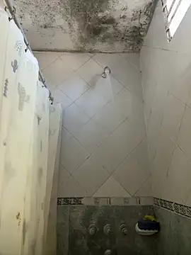 SyNHotx22 online show from 04.10.26