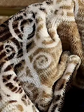 Love Sweat5 online show from 01.08.26