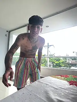 Sam 33 sexy 27 online show from 02.17.26