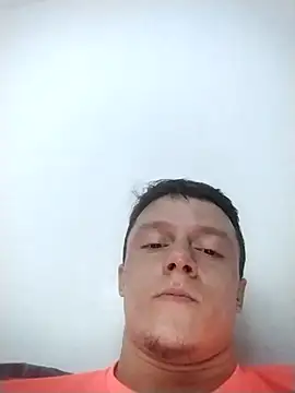 Snapshot of RAFAELQUINTEROSCAVALHEI chatting on 01.18.26 RAFAELQUINTEROSCAVALHEI online show from 01.18.26