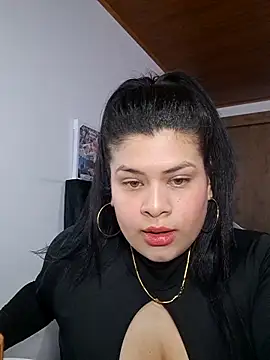 adhara-walk online show from 01.16.26