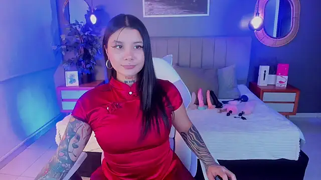 Snapshot of Nathalia_stone_ chatting on 06.25.26 Nathalia stone online show from 06.25.26