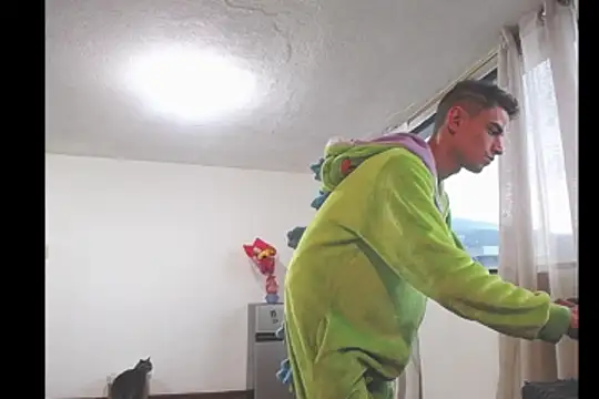 thomson maxxi online show from 02.14.26