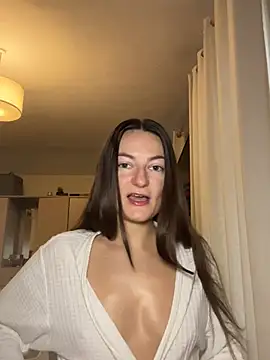 MiaLovesxx online show from 01.13.26