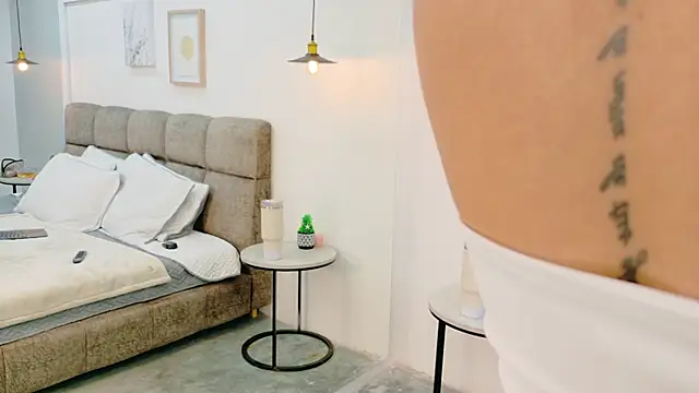 AlmaRose  online show from 05.26.26