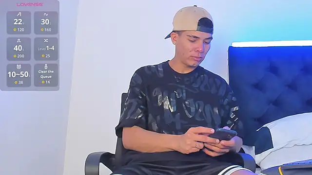 Marcus Moreno online show from 01.08.26