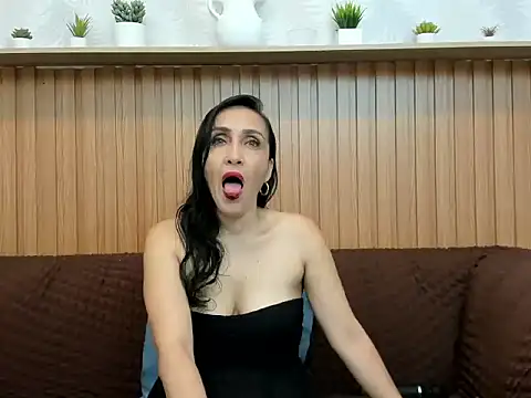 Snapshot of Riley_Reid_Milf chatting on 05.13.26 Riley Reid Milf online show from 05.13.26