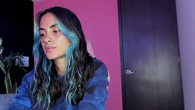 azula lillet online show from 02.04.26