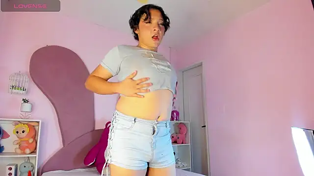 Nicki Ripperton online show from 02.24.26