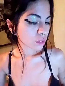 Chiquitoperopeligroso4 online show from 02.08.26