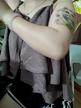 -LunaLust online show from 04.14.26