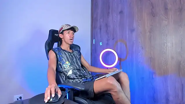 neitan miller  online show from 02.18.26